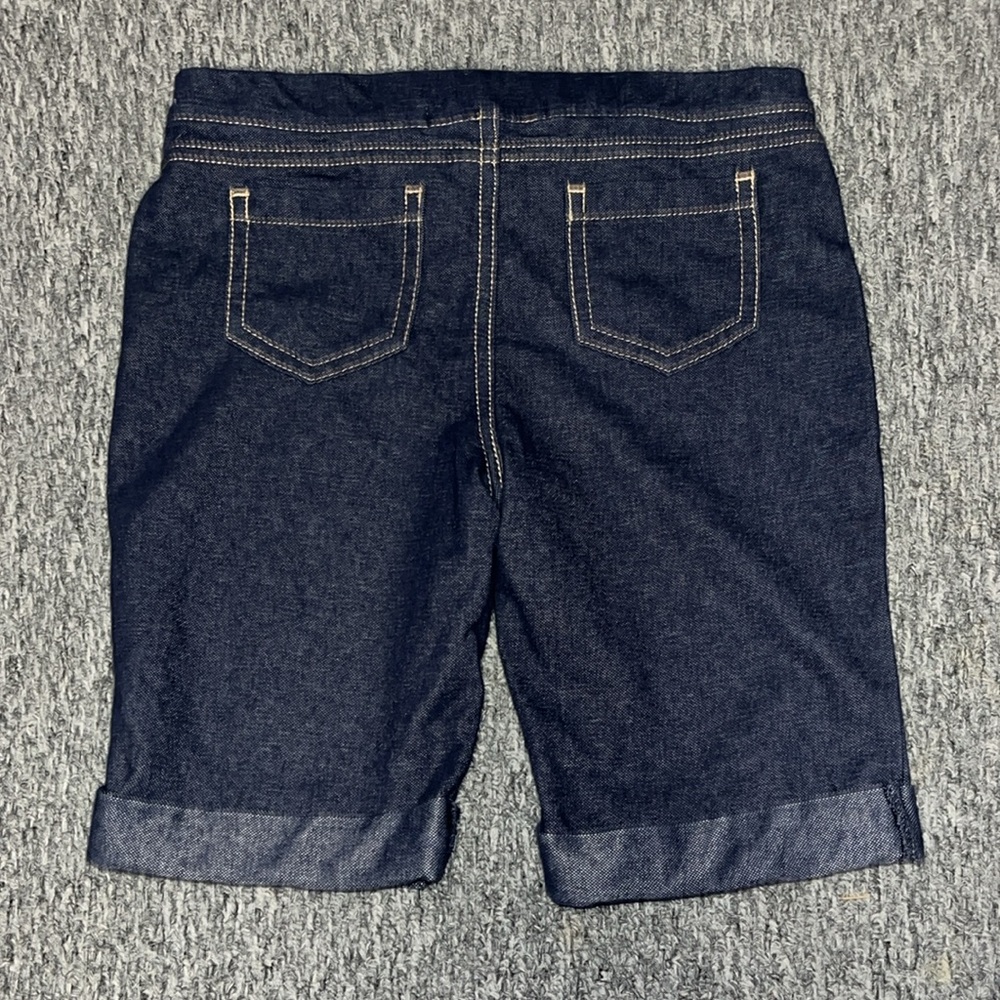 ❤️Epic Threads Girl Shorts - Picture 3 of 3